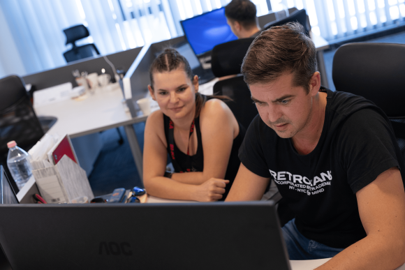 nezz-be-hozzank-5-min